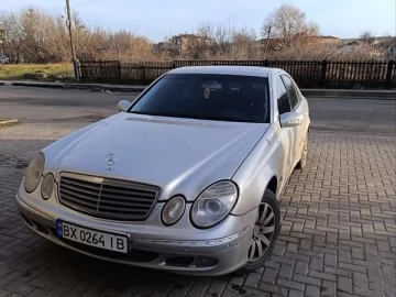 Авто Mercedes E-Class 2002 № 7713520