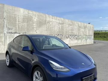 Авто Tesla Model Y 2023 № 7713611