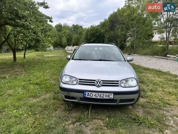 Авто Volkswagen Golf 2000 № 7713620