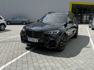 Авто BMW X7 2022 № 7713800
