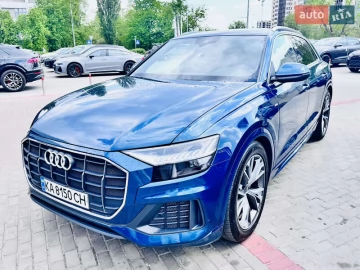Авто Audi Q8 2020 № 7713936