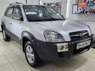 Авто Hyundai Tucson 2010 № 7714044
