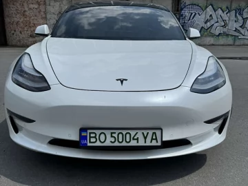 Авто Tesla Model 3 2020 № 7714084
