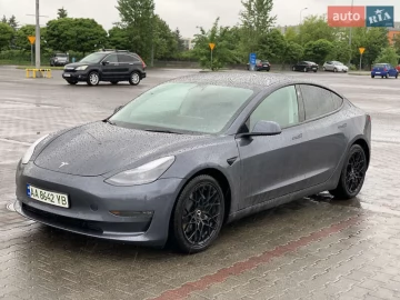 Авто Tesla Model 3 2022 № 7714095