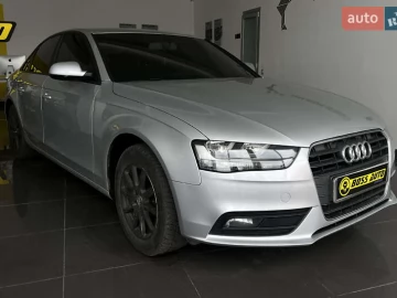 Авто Audi A4 2013 № 7714225