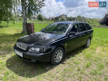 Авто Volvo V40 2003 № 7714315
