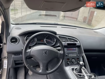 Авто Peugeot 3008 2010 № 7714376