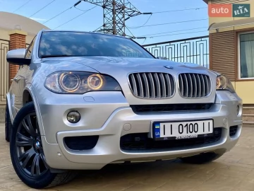 Авто BMW X5 2010 № 7714455