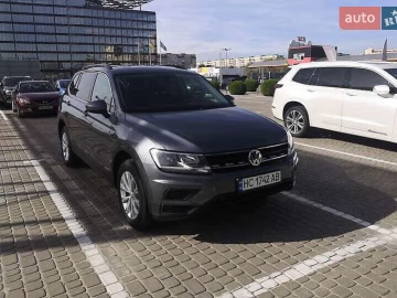 Авто Volkswagen Tiguan 2018 № 7714467