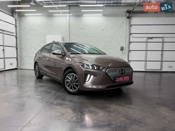 Авто Hyundai Ioniq 2019 № 7714660