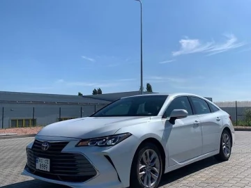 Авто Toyota Avalon 2018 № 7714718