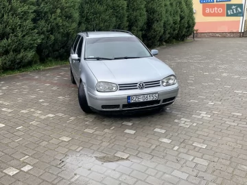 Авто Volkswagen Golf 2002 № 7714734