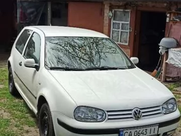 Авто Volkswagen Golf 2000 № 7714744