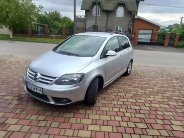 Авто Volkswagen Golf Plus 2008 № 7714810