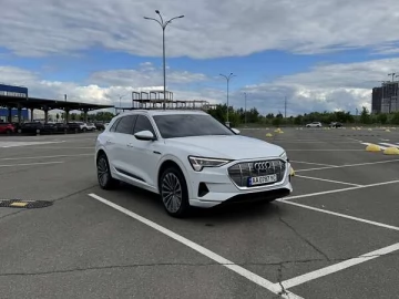 Авто Audi E-Tron 2019 № 7714972