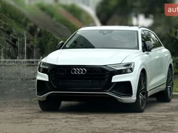 Авто Audi Q8 2020 № 7714984