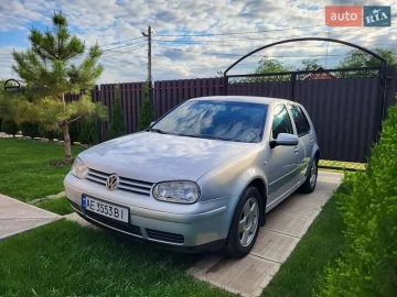 Авто Volkswagen Golf 2000 № 7715023