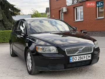 Авто Volvo V50 2006 № 7715041