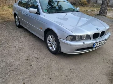 Авто BMW 5 Series 2001 № 7715088