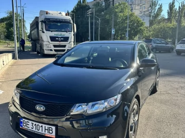 Авто KIA Cerato 2011 № 7715142