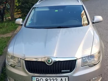 Авто Skoda Superb 2012 № 7715150