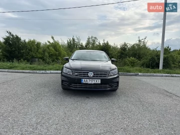 Авто Volkswagen Passat 2017 № 7715173
