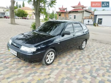 Авто ВАЗ 2112 2007 № 7715311