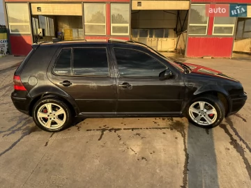 Авто Volkswagen Golf 2003 № 7715352
