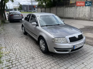 Авто Skoda Superb 2005 № 7715358