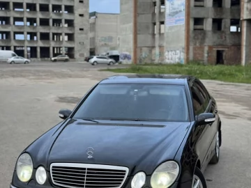 Авто Mercedes E-Class 2002 № 7715430