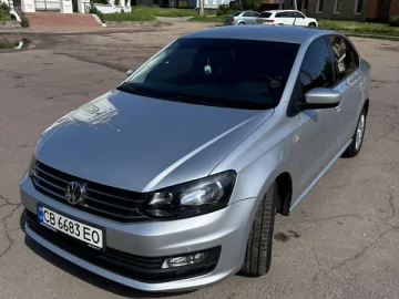 Авто Volkswagen Polo 2017 № 7715457