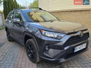 Авто Toyota Rav4 2019 № 7715506