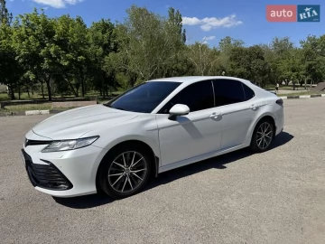 Авто Toyota Camry 2021 № 7715748