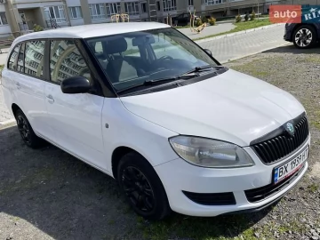 Авто Skoda Fabia 2012 № 7715837