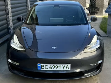 Авто Tesla Model 3 2019 № 7715892
