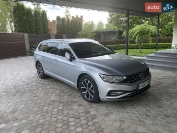 Авто Volkswagen Passat 2021 № 7715904