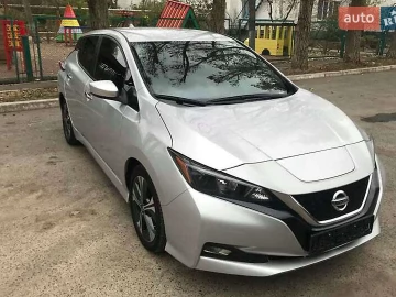 Авто Nissan Leaf 2020 № 7716035