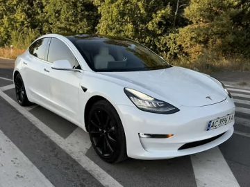 Авто Tesla Model 3 2019 № 7716044