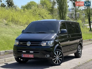 Авто Volkswagen Transporter 2015 № 7716050