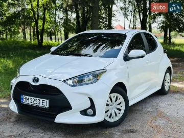 Авто Toyota Yaris 2022 № 7716059