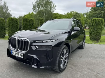 Авто BMW X7 2022 № 7716114