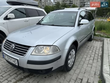 Авто Volkswagen Passat 2004 № 7716133