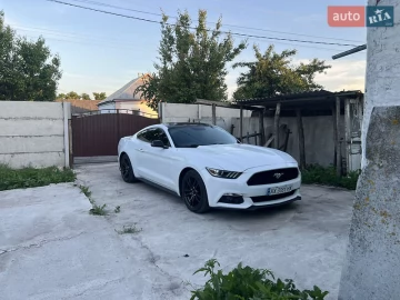 Авто Ford Mustang 2015 № 7716275