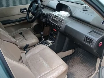 Авто Nissan X-Trail 2003 № 7716353