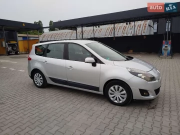 Авто Renault Grand Scenic 2011 № 7716386