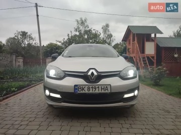 Авто Renault Megane 2015 № 7716423