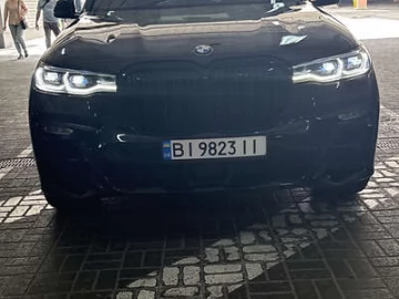Авто BMW X7 2019 № 7716521