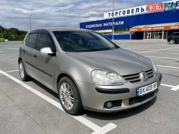 Авто Volkswagen Golf 2004 № 7716559