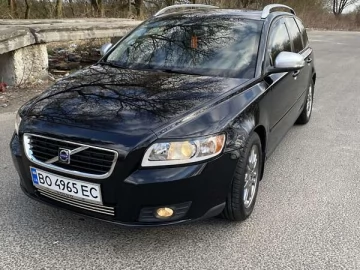 Авто Volvo V50 2009 № 7716817