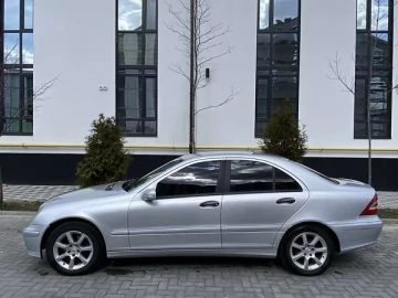 Авто Mercedes C-Class 2006 № 7717078
